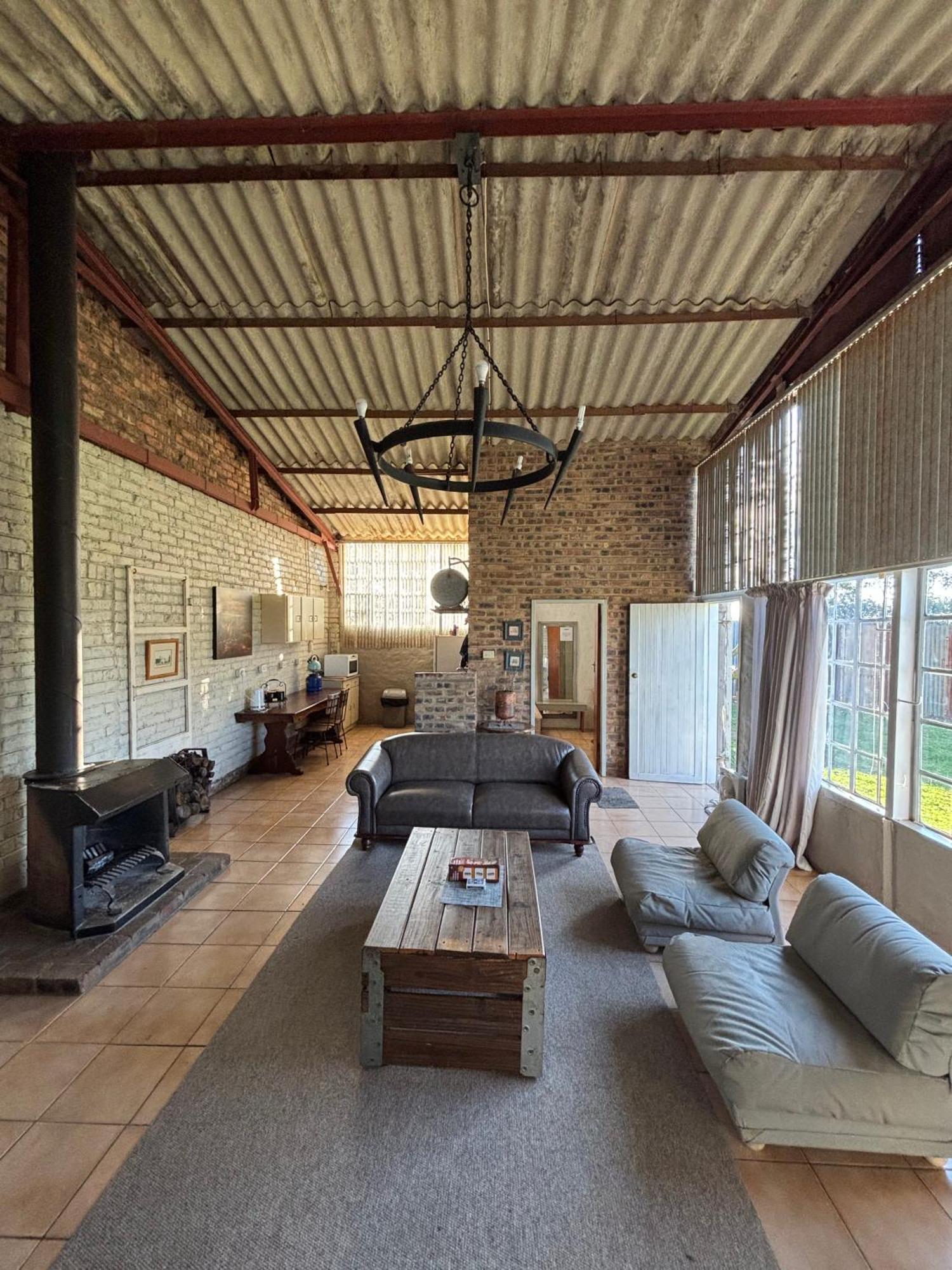 Green Thumb Farm Stay Эрмело Экстерьер фото
